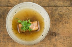 Oyster Sauskom 245ml, Bowltje Stonewhite, Servies, Hiptafelen 1