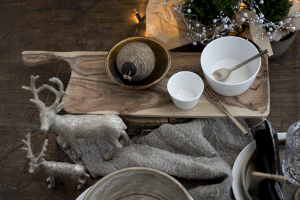 Ecru gedekte kersttafel in Landelijke stijl