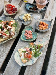 Bladschalen maken van keramiek, workshop, klei